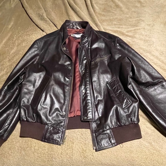 Vintage “members only” genuine leather Bomber jacket
